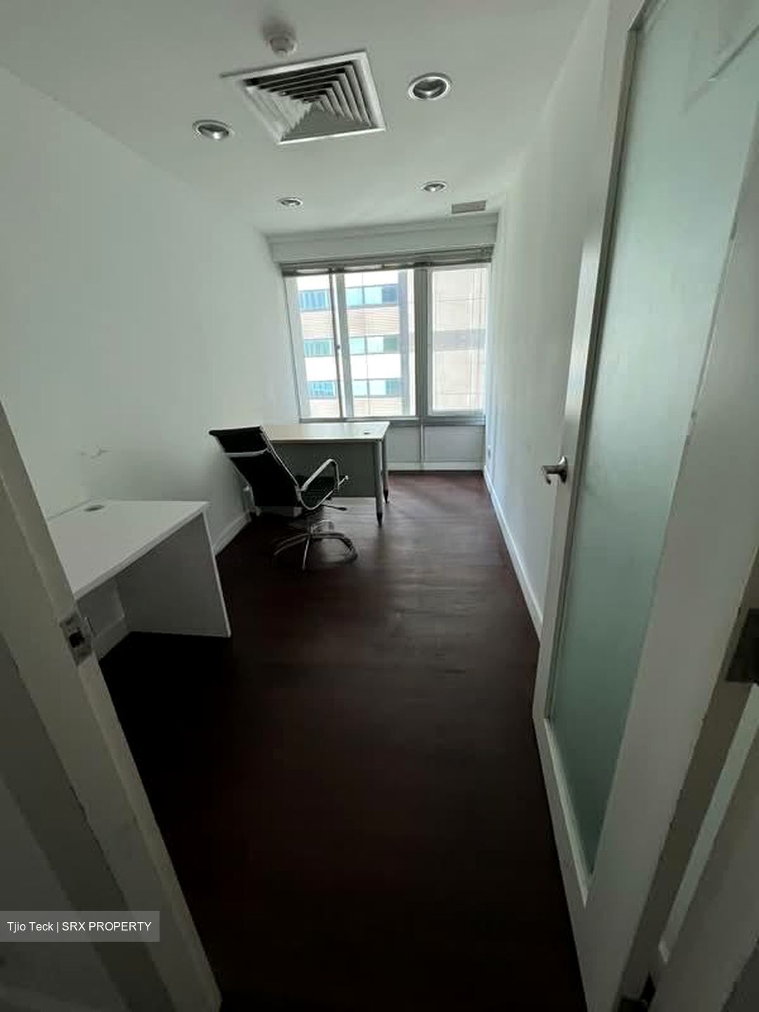 The Octagon (D1), Office #536011801